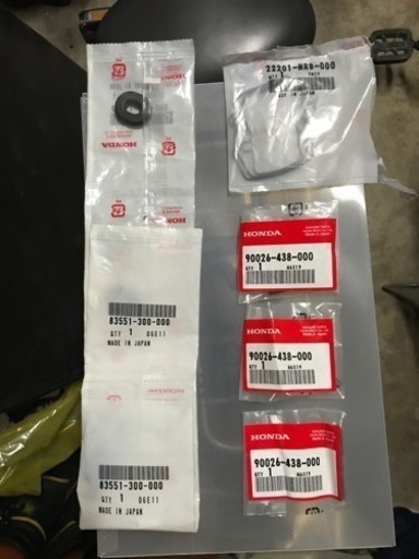 Cb750f Rc04 の純正ウィンカー レンズ 他おまけ付き Ryo E 西牟田のホンダの中古あげます 譲ります ジモティーで不用品の処分