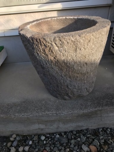 石臼  小  サイズH38cmW45cm直径約33cm
