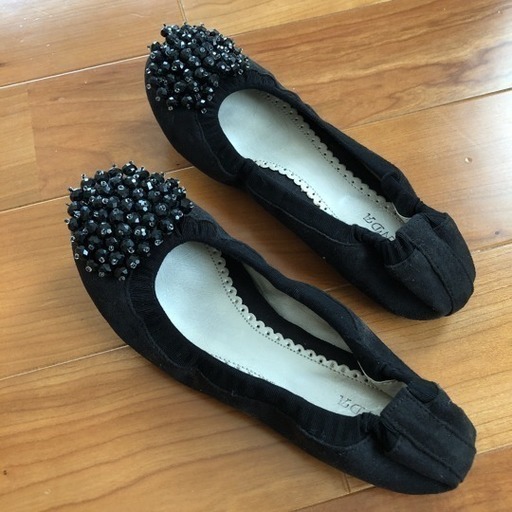 ランダ Randa ビジュー フラット シューズ 黒 みた 奥沢の靴 パンプス の中古あげます 譲ります ジモティーで不用品の処分