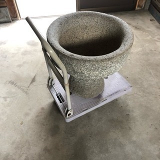 石臼(石うす)