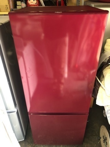 赤い冷蔵庫！ ちょっと訳ありの為激安！