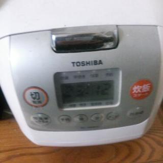TOSHIBA製炊飯器です