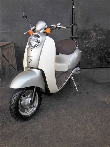 HONDA　クレアスクーピー I デジタルメーター低燃費  セル始動 軽整備点検済み すぐ乗り出せます　直接引き渡し　配送手配可
