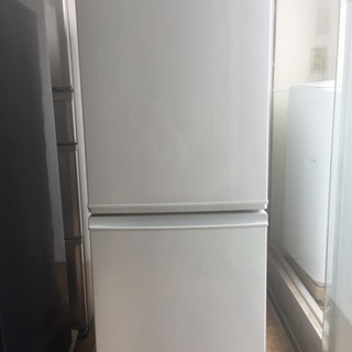 ♦SHARP ノンフロン冷凍冷蔵庫 【2015年製】SJ-D14B-W シャープ SJ-D14B-W [ホワイト系] オークション比較 - 価格.com