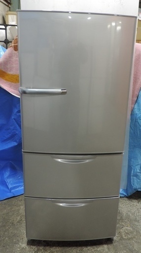 ３ドア冷蔵庫　アクア　272L　2015年製