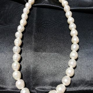 貝パールネックレスです。おまけ真珠❓つき。❣️