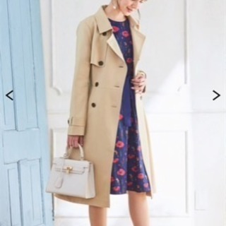 自宅に届いてからまだ2日の未使用トレンチコート