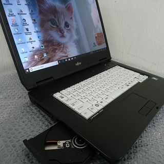 SSD搭載で快適　富士通 LIFEBOOK 15インチ　Win10　アプリ豊富