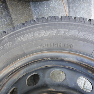 スチールホイール付きスタッドレスタイヤ１７５－６５R１４イエローハットオリジナル商品
