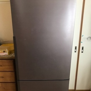 2017年製 SHARPプラズマクラスター冷蔵庫