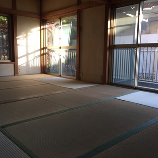 礼金敷金0 仲介手数料0 更新料0 駅徒歩10分 広々4DK一戸建物件