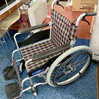 美中古品 日進 アルミ自走式車椅子  特価品 香川県さぬき市内
