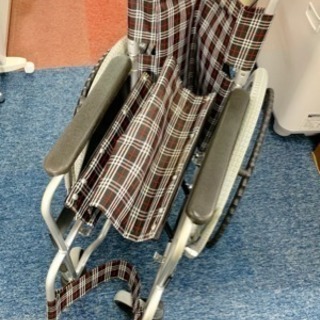 美中古品 日進 アルミ自走式車椅子 特価品 香川県さぬき市内