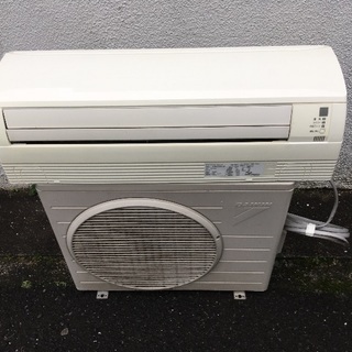 取り付け込み！ダイキン製10畳〜12畳用エアコン！リモコン付き！