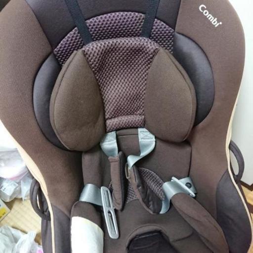 お値下げ可 定価70000円 Combi コンビ 新生児 チャイルドシート