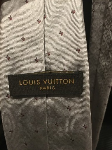 LouIsVuIttonネクタイ