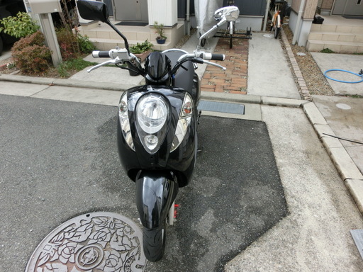 ：★SYM　UMI100　オシャレメッキ　ブラックメタリック　通勤使用中