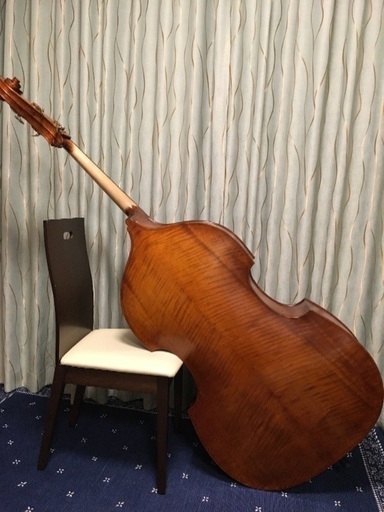 人気 コントラバス［美品］ソフトケース・キャリー付き 