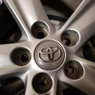 スタッドレスタイヤ　純正トヨタホイール　使用2週間