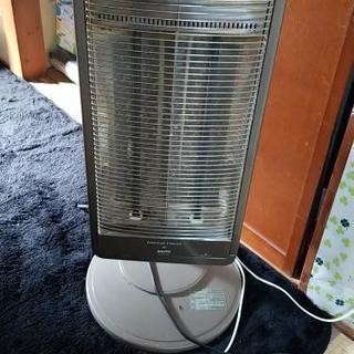 電気ストーブ　タワーファン　2ドア冷蔵庫