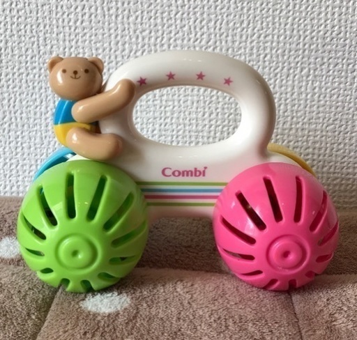 美品 コンビ カラフル4色 鈴 音の出る4輪車 がらがらおもちゃ くまクマ まりあき自己紹介必読 福岡のおもちゃ その他 の中古あげます 譲ります ジモティーで不用品の処分 美品 コンビ カラフル4色 鈴 音の出る4輪車 がらがらおもちゃ くまクマ まりあき自己紹介必読 福岡のおもちゃ その他 の中古あげます 譲ります ジモティーで不用品の処分