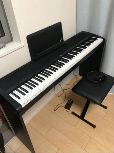 ［新品同様］KORG コルグ 電子ピアノセット 購入総額5万円超 内容：電子ピアノ、スタンド、椅子、カバー、ヘッドホン 自宅まで取りに来て頂ける方限定