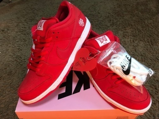 Girls don't cry×NIKESB