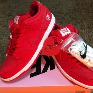 Girls don't cry×NIKESB