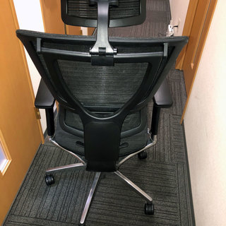 新宿まで引き取れるかた限定】保証あり【100脚限定販売】エルゴ