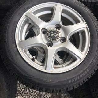アルミホイール付きスタッドレスタイヤ、155/65/13