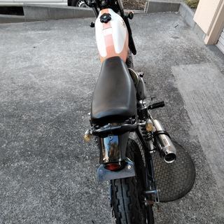 SUZUKI グラストラッカー スポーティでかっこいいです 女性にも