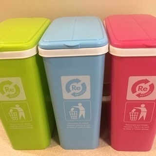 ［取引中］ゴミ箱・リサイクルボックス3個セット