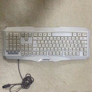 キーボード 光ります。