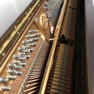 ヤマハアップライトピアノ U-5ペダル3本