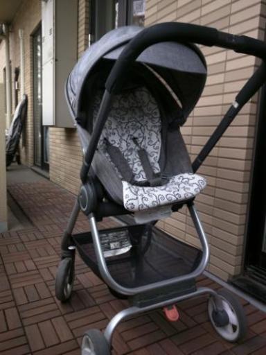【交渉中】STOKKE　ストッケ　ストローラー　スクート（中古）