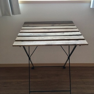 折り畳み式ウッドテーブル