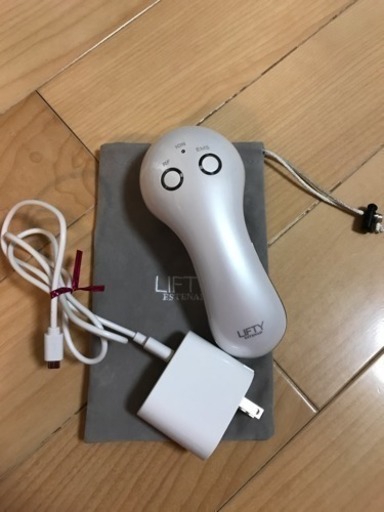 お値下げ^_^エスナードリフティー パーフェクトリフトジェル半分付