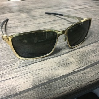 オークリー サングラス 普段使い