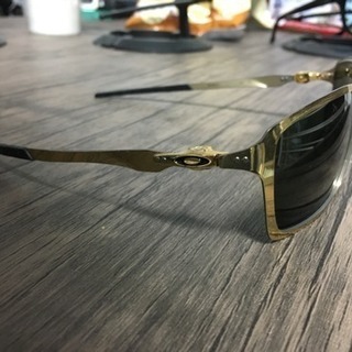 オークリー サングラス 普段使い