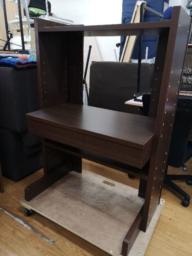 コンパクト　学習机　高さ調整可能