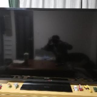 SHARP60型液晶テレビ 6年前購入