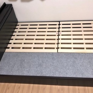 ニトリのダブルサイズのベッドフレームです。