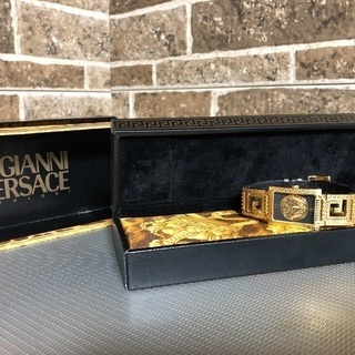 VERSACE腕時計！