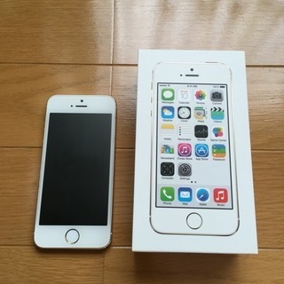 ドコモ iPhone5S ゴールド