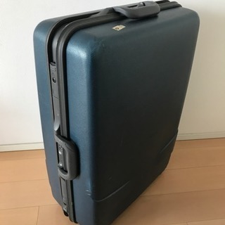 スーツケース 紺色