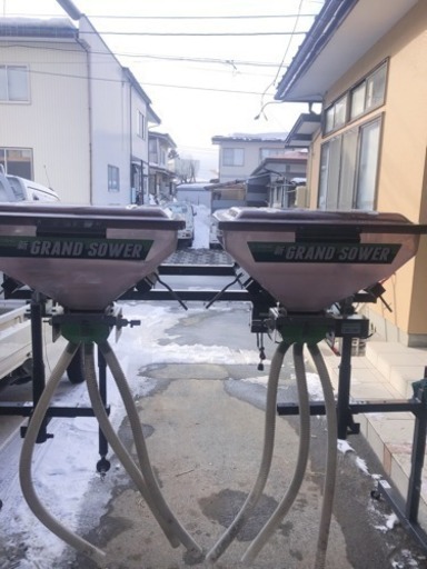 肥料散布機 TAISHOグランドソワー