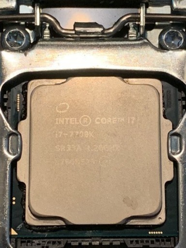 取引中)i7 7700k + z270 マザーボード | gellertamayolaw.com