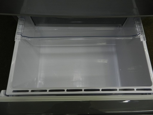 3ドア冷蔵庫　AQUA　272L 　2016年製