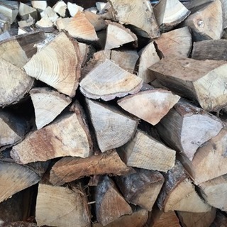 週間売れ筋 あと一台 薪 界隈 ニセコ Firewood 自然乾燥した薪です その他