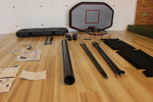 バスケットゴール屋外移動式 ポールクッション付き 8段階高さ調節 ミニバス 公式サイズ対応 開封済み未使用 M I 高宮のバスケットボールの中古あげます 譲ります ジモティーで不用品の処分